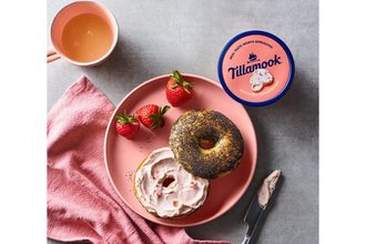 Seriously Strawberry Farmstyle Cream Cheese Spread Tillamook first place US Championship Cheese Contest