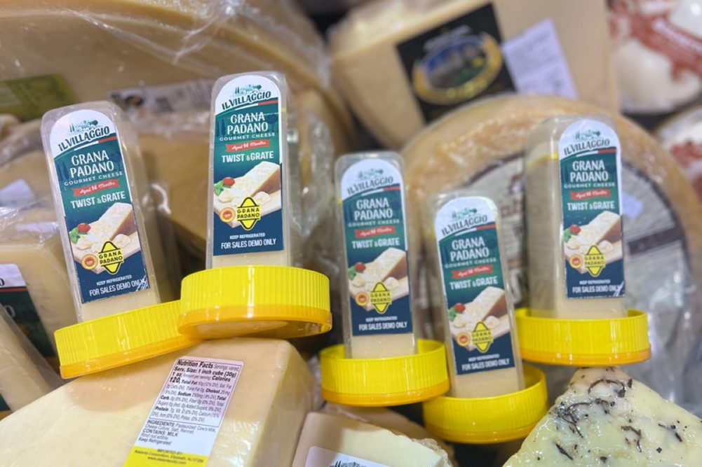 Atalanta Corp. Il Villaggio Grana Padano twist to grate packaging cheese innovation