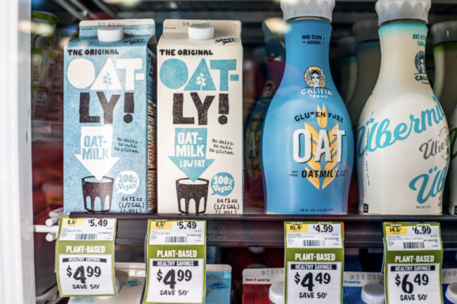 Oat milk brands in grocery case
